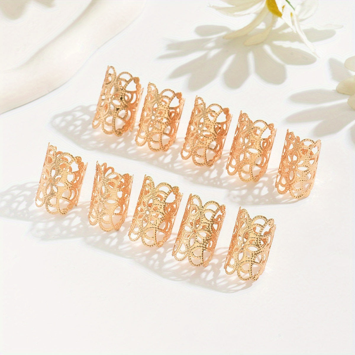10pcs Set of Women'S Fashion Open Rings, Wide Band Hollow Floral Open Rings, Fashionable Temperament Ethnic Style, Women'S Daily Party Matching Wear