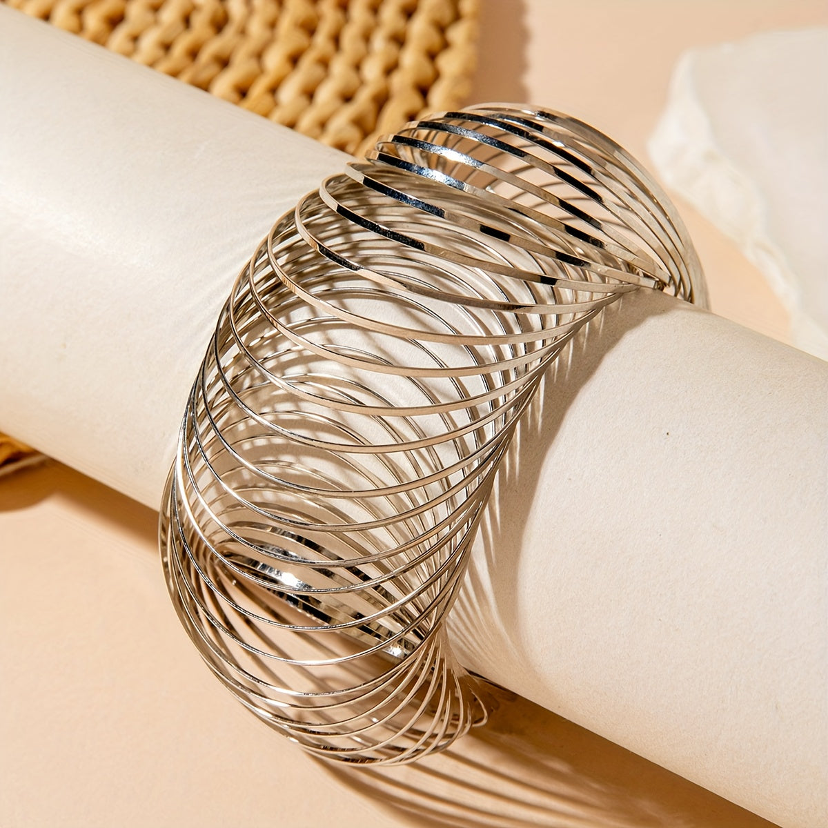 1 Exaggerated Light Luxury Style Multi-layer Metal Wire Hollow Woven Bracelet Suitable for Summer Beach Vacation Parties, Gift Accessories, Perfect Gifts for Friends