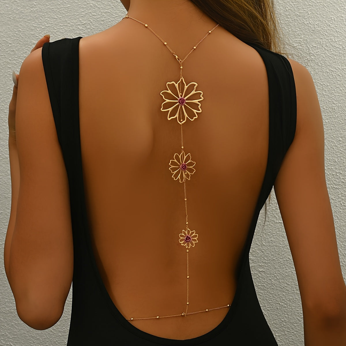 1pc New Summer Elegant Women'S Body Chain Back Chain Fashion Exaggerated Vacation Style Hollow Flower Bean Chain Necklace Waist Chain All-In-One Chain Daily Party Versatile Jewelry